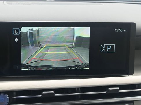 New 2026 Hyundai Tucson SE image 16