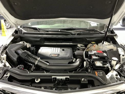 Used 2023 Cadillac XT5 Luxury w/ LPO, Floor Liner Package image 34