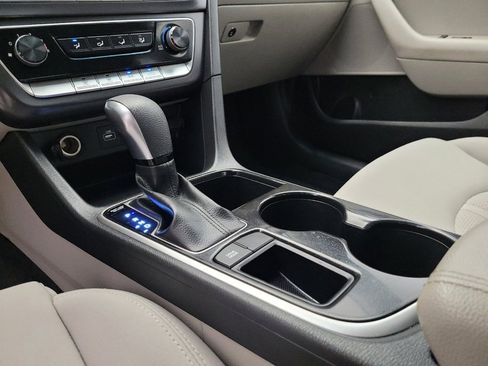 Used 2018 Hyundai Sonata ECO image 26