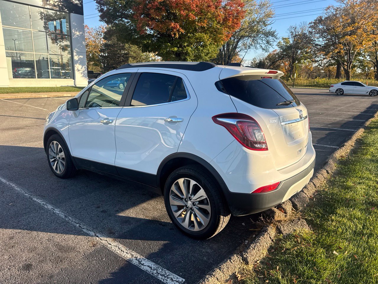 Used 2020 Buick Encore Preferred FWD image 8