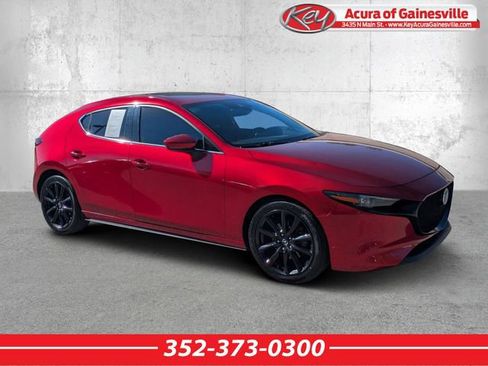 Used 2019 MAZDA MAZDA3 Premium image 1