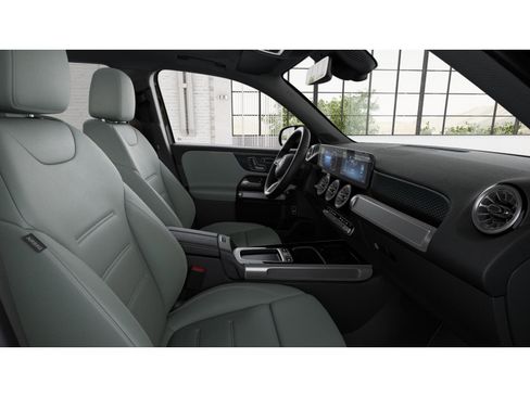New 2026 Mercedes-Benz GLB 250 4MATIC image 4