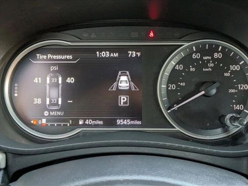 Used 2021 Nissan Versa SV image 11