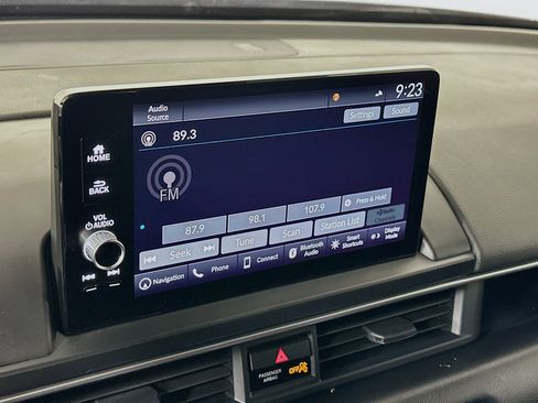 Used 2025 Honda Pilot Touring image 19