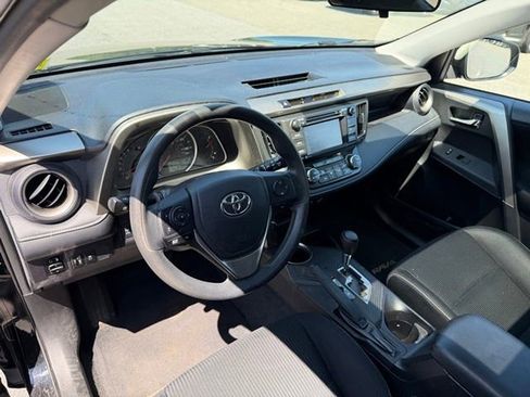 Used 2015 Toyota RAV4 XLE AWD/4WD image 12