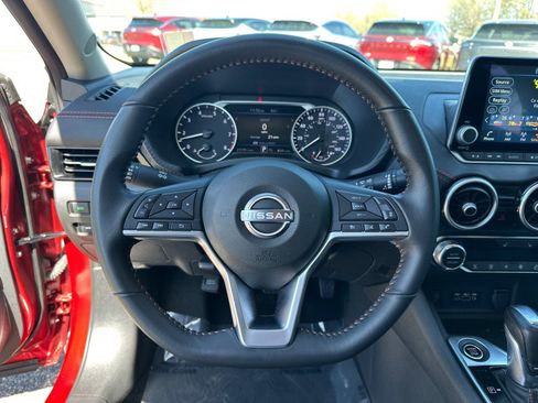 Certified 2024 Nissan Sentra SR FWD image 21