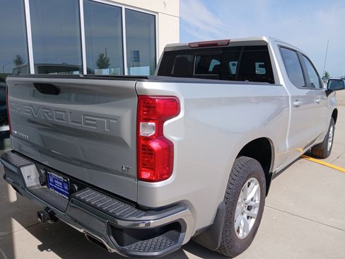 Used 2019 Chevrolet Silverado 1500 LT w/ All-Star Edition AWD/4WD image 7
