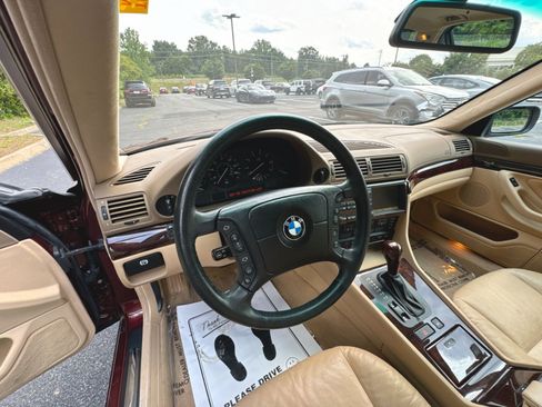 Used 2001 BMW 740iL RWD image 11
