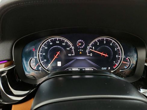 Used 2018 BMW 640i Gran Turismo xDrive AWD/4WD image 17