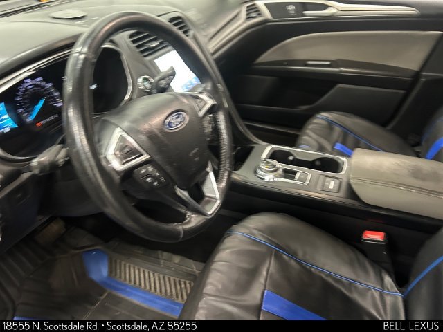 Used 2020 Ford Fusion SE w/ Equipment Group 151A FWD image 17
