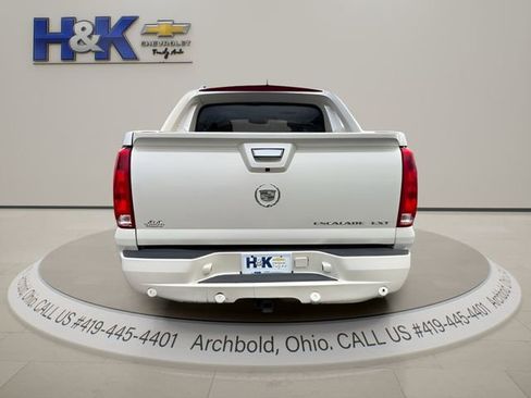 Used 2007 Cadillac Escalade EXT w/ Information Package image 8
