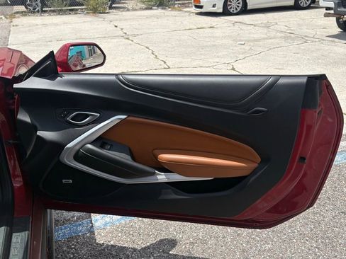 Used 2019 Chevrolet Camaro SS RWD image 15