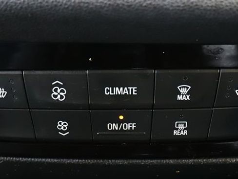 Used 2018 Buick Enclave Essence w/ Trailering Package FWD image 49