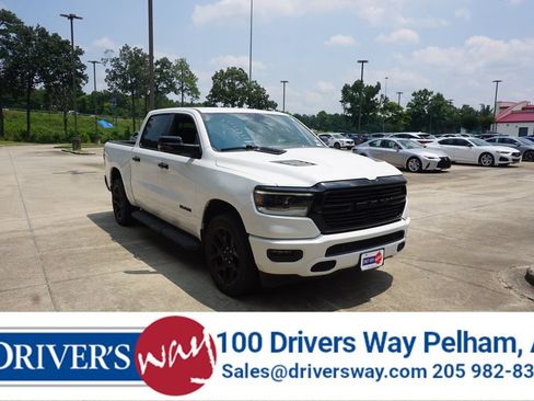 Used 2024 RAM 1500 Laramie AWD/4WD image 1