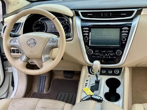 Used 2015 Nissan Murano Platinum w/ Platinum Technology Package image 10