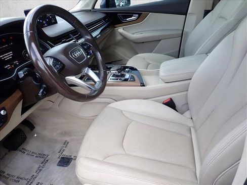 Used 2017 Audi Q7 3.0T Prestige AWD/4WD image 13