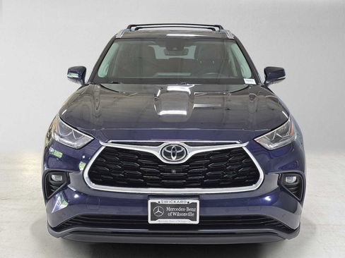 Used 2022 Toyota Highlander Limited AWD/4WD image 43