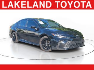 Used 2025 Toyota Camry SE FWD video 1