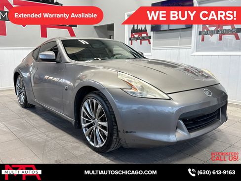 Used 2009 Nissan 370Z Touring image 6