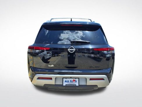 Used 2023 Nissan Pathfinder SL w/ Lighting Package (N92) AWD/4WD image 8