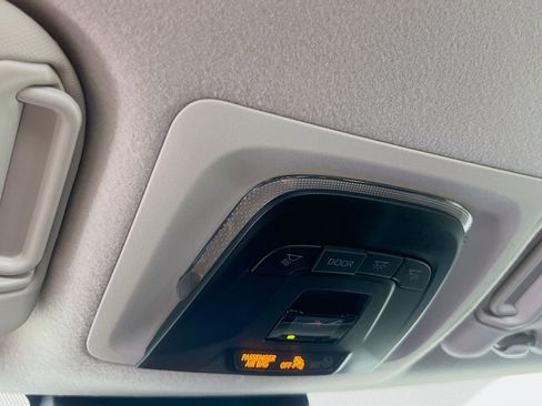 New 2025 Toyota Corolla LE image 22