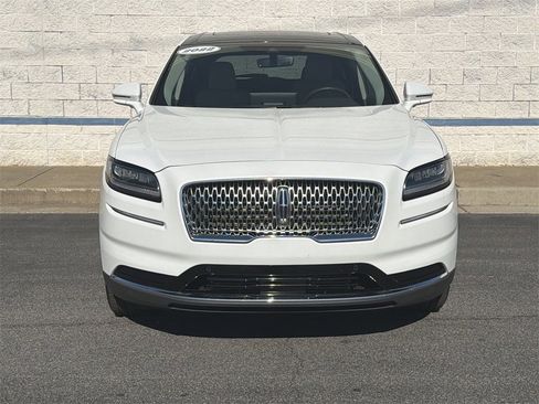 Used 2022 Lincoln Nautilus Reserve w/ Equipment Group 201A image 2