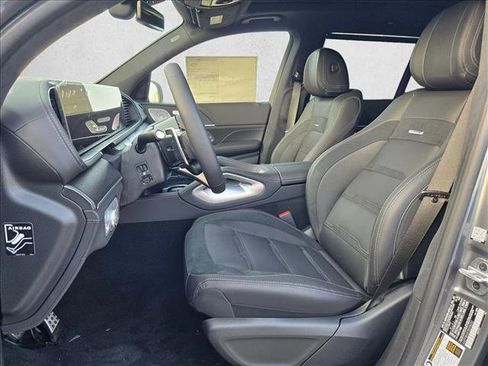 New 2026 Mercedes-Benz GLS 63 AMG 4MATIC image 4