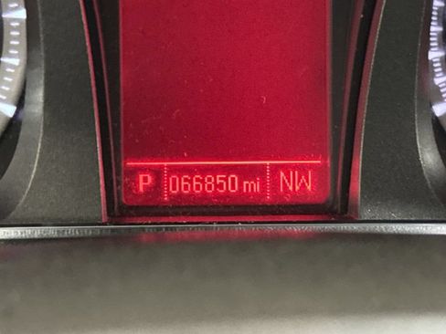 Used 2017 GMC Terrain SLE FWD image 13