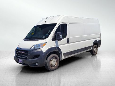 Used 2025 RAM ProMaster 2500 w/ Convenience Group FWD image 8