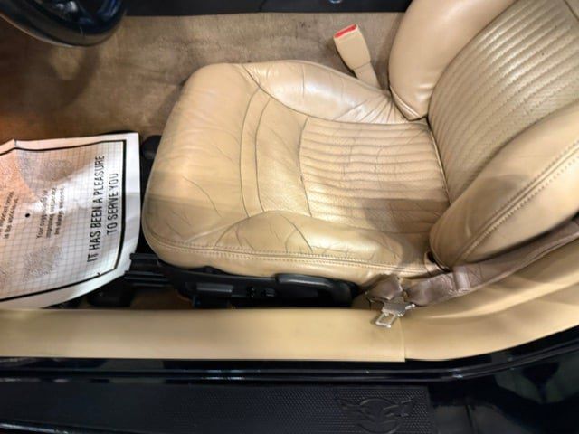 Used 2002 Chevrolet Corvette Convertible w/ Preferred Equipment Group2 RWD image 23