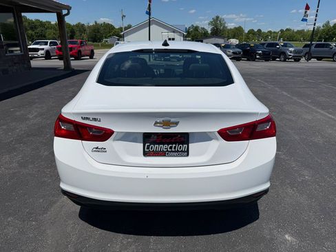 Used 2023 Chevrolet Malibu LS FWD image 5