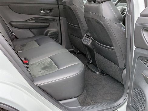 Used 2023 Nissan Ariya FWD image 21