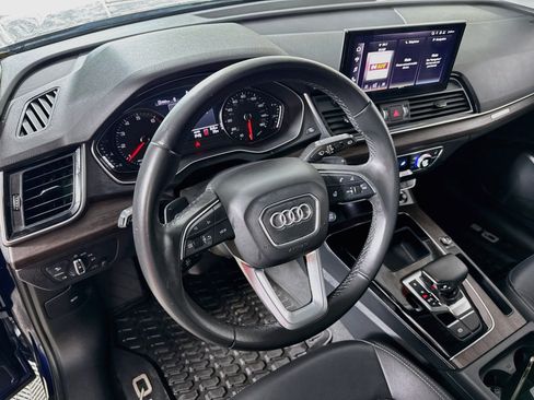 Used 2023 Audi Q5 2.0T Premium w/ Convenience Package AWD/4WD image 23