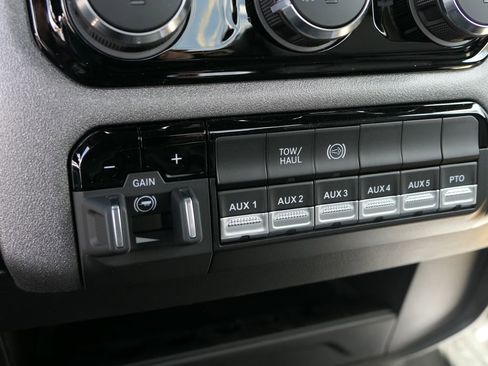 New 2026 RAM 4500 Tradesman w/ Chrome Appearance Group image 17