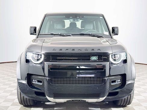 Used 2023 Land Rover Defender 90 V8 AWD/4WD image 2