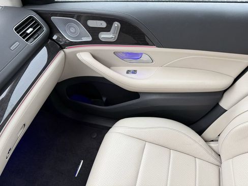 Used 2020 Mercedes-Benz GLE 450 4MATIC image 32