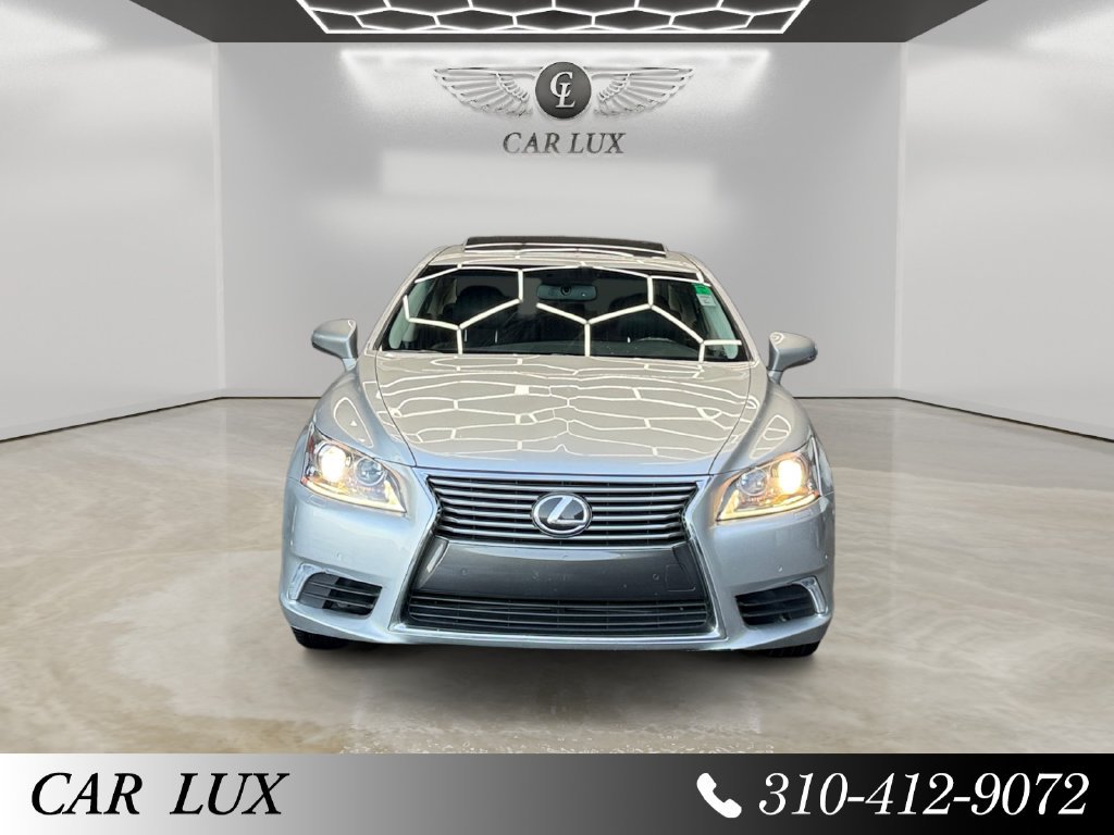 Used 2013 Lexus LS 460 w/ Comfort Pkg RWD image 8