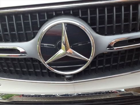 New 2026 Mercedes-Benz GLC 300 4MATIC image 24