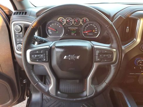 Used 2022 Chevrolet Silverado 1500 LT Trail Boss w/ Bed Protection Package image 22