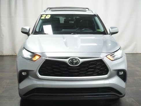 Certified 2020 Toyota Highlander XLE image 10