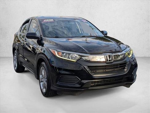 Used 2021 Honda HR-V LX image 3