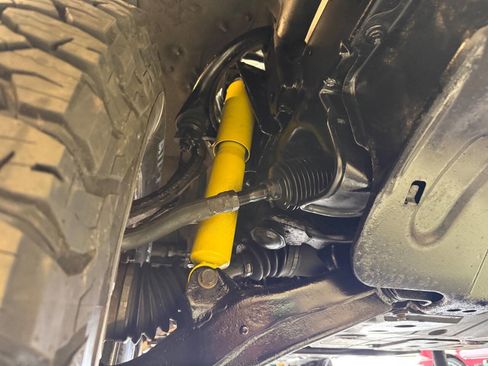 Used 2002 Toyota Land Cruiser image 15