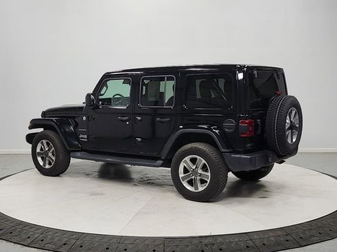Used 2021 Jeep Wrangler Unlimited Sahara image 5
