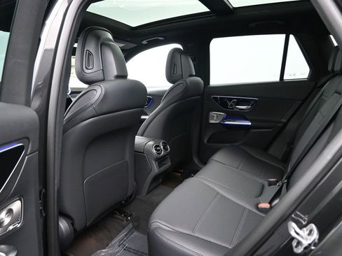 New 2026 Mercedes-Benz GLC 300 4MATIC image 23