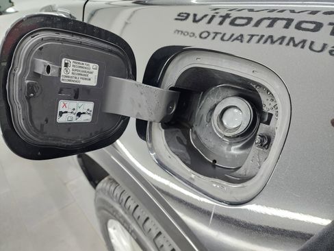 Used 2020 Cadillac XT5 Premium Luxury image 31