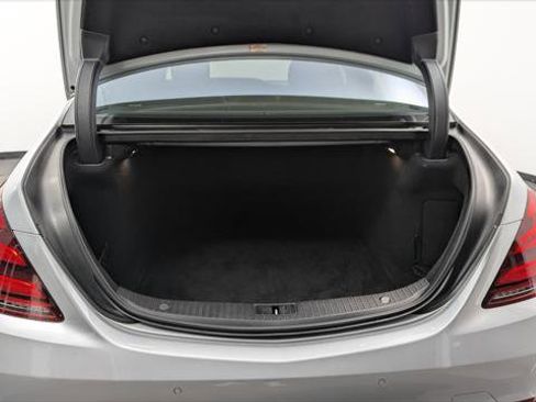 Used 2018 Mercedes-Benz S 450 Sedan image 18