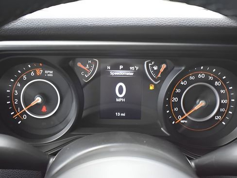 New 2025 Jeep Gladiator Sport image 20