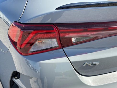 Used 2021 Kia K5 GT-Line AWD/4WD image 40