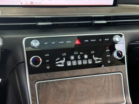 Used 2025 Genesis GV80 2.5T Select AWD/4WD image 22