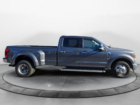 Used 2021 Ford F350 XLT w/ XLT Premium Package image 6